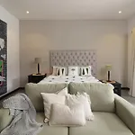 Villa Bloom 1 - 4 Bedrooms, 4 Bathrooms, Private Pool Close To The Beach